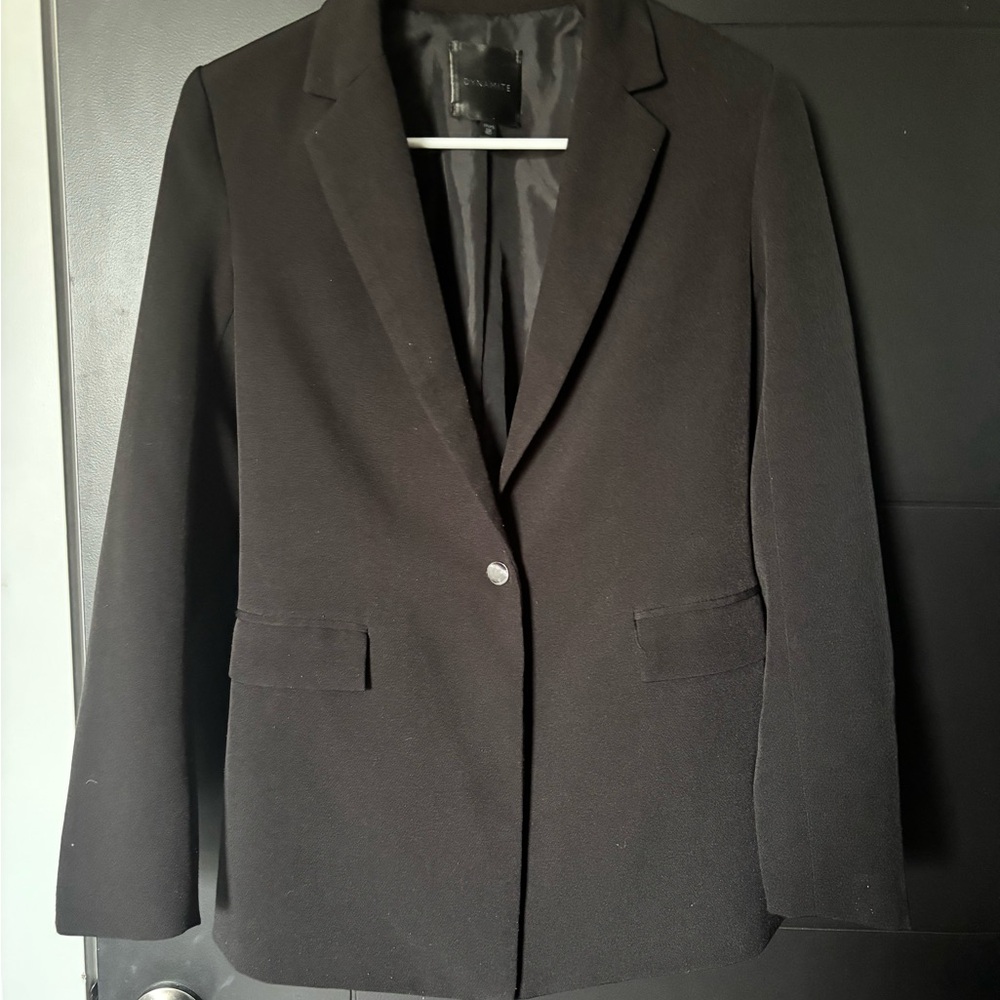 Dynamite Classic Black Blazer